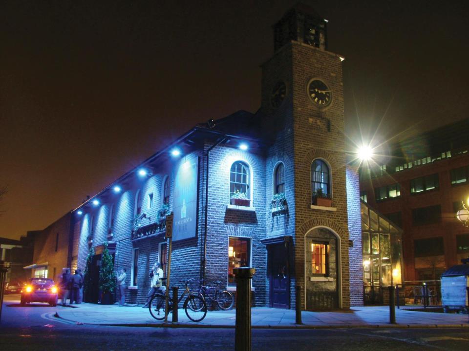 Harbour Master, The Publin