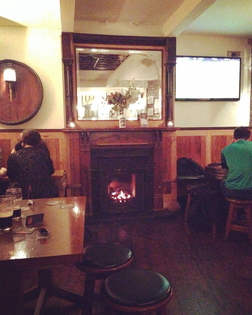 All the Dublin pubs with a fireplace. Publin