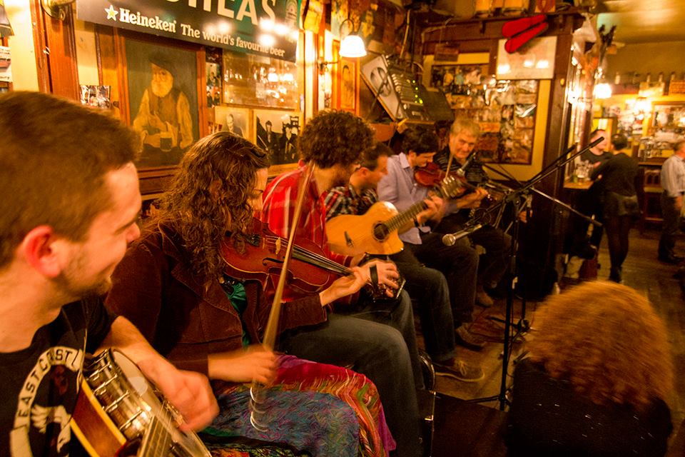 dublin traditional irish music pub